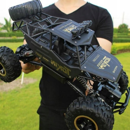 Didelis nuotoliniu būdu valdomas visureigis „Edaxe“ 4x4, metalinis, 1:12