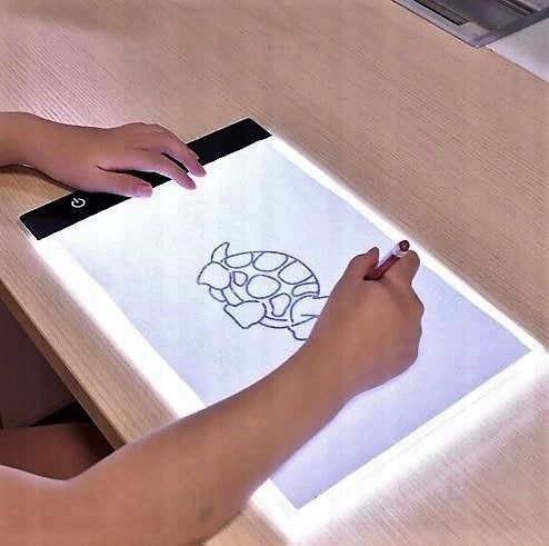 Šviečianti LED piešimo lenta „Craft Magic“ 15" su 1500 šablonų – nuotrauka 6