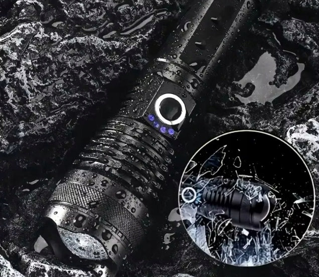 Vandeniui atsparus taktinis LED žibintuvėlis 1000 lm, IPX8, 5 režimai