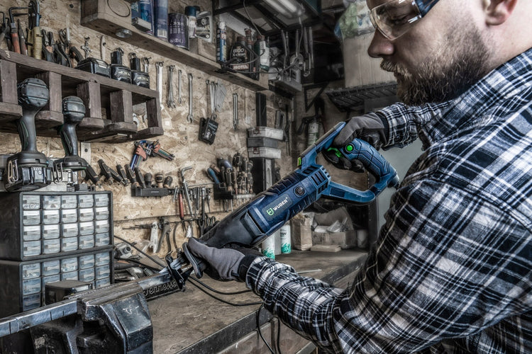 Elektrinis tiesinis pjūklas „Wuber“ 1700 W medienai ir metalui