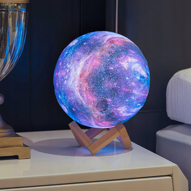 Šviečianti 3D mėnulio lempa su RGB ir pultu, įkraunama – nuotrauka 5