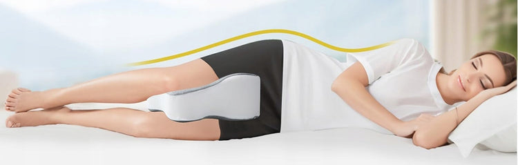 Ortopedinė pagalvėlė tarp kelių, memory foam, pilka-balta
