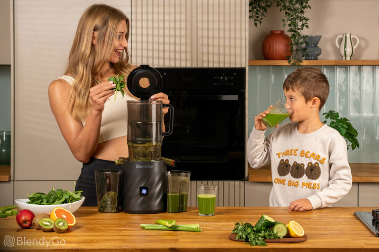 Lėtaeigė sulčiaspaudė su platųja anga „BlendyGo Juice“, 350 W
