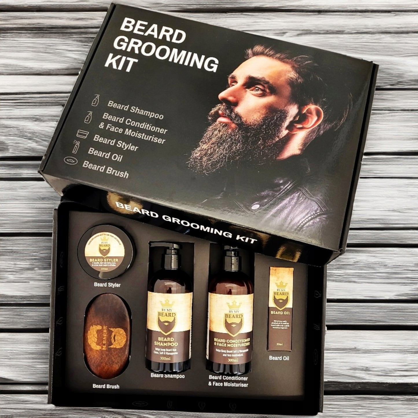 Barzdos priežiūros kosmetikos rinkinys su šepetėliu "By My Beard" – dovana vyrui su dovanų dėžute