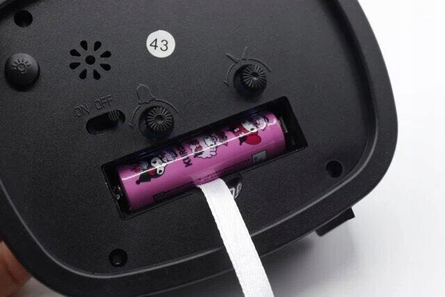 Laikrodis su integruota mini Wi-Fi kamera