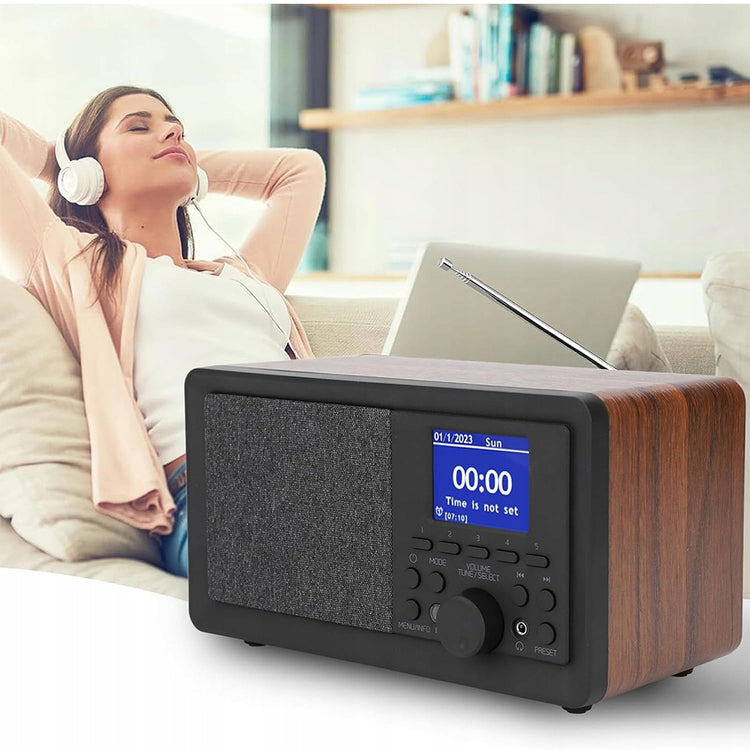 Retro radijas „Blaupunkt DR10CR“ DAB+/FM, Bluetooth, įkraunamas, medinis