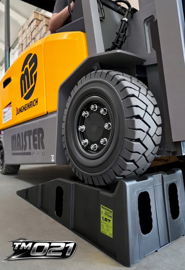 Automobilio rampos „Toolme TM021“ su plačiomis platformomis, 3 t, 2 vnt.