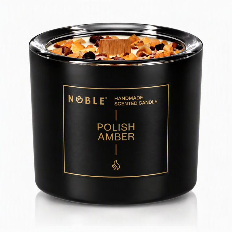 Kvapioji sojų vaško žvakė su gintaru „Noble Polish Amber“, matinis juodas stiklas