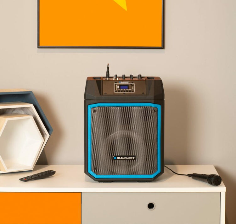 Karaoke kolonėlė „Blaupunkt MB06“ su mikrofonu, Bluetooth, FM radiju, USB ir SD