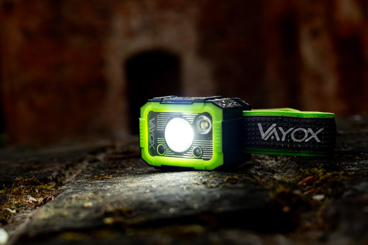 Įkraunamas LED žibintuvėlis ant galvos „Vayox PRO“, 750 lm, USB-C, IPX6