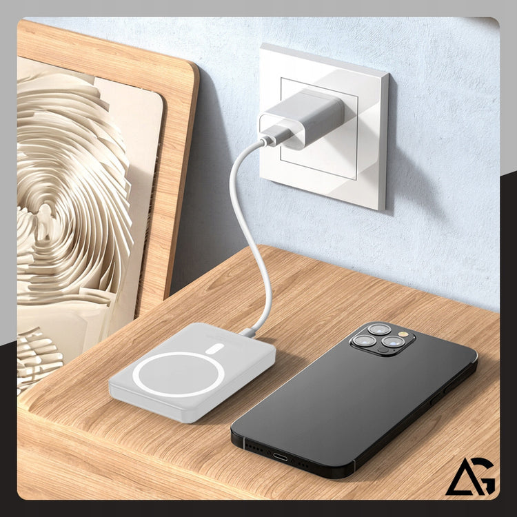 Magnetinis belaidis išorinis akumuliatorius „Arsa Go“ MagSafe, 10000 mAh, baltas