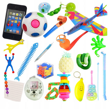 Vaikų advento kalendoriaus žaislų rinkinys – 24 smagūs žaislai Kalėdoms