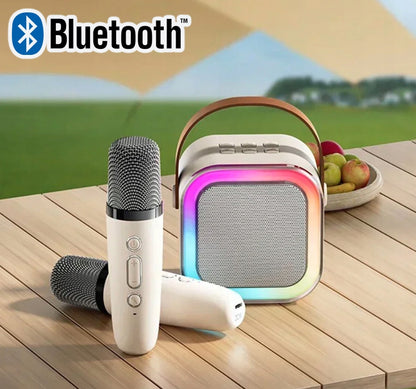 Karaoke rinkinys su 2 mikrofonais, garsiakalbiu, belaidžiu ryšiu, akumuliatoriumi ir „Bluetooth“ funkcija