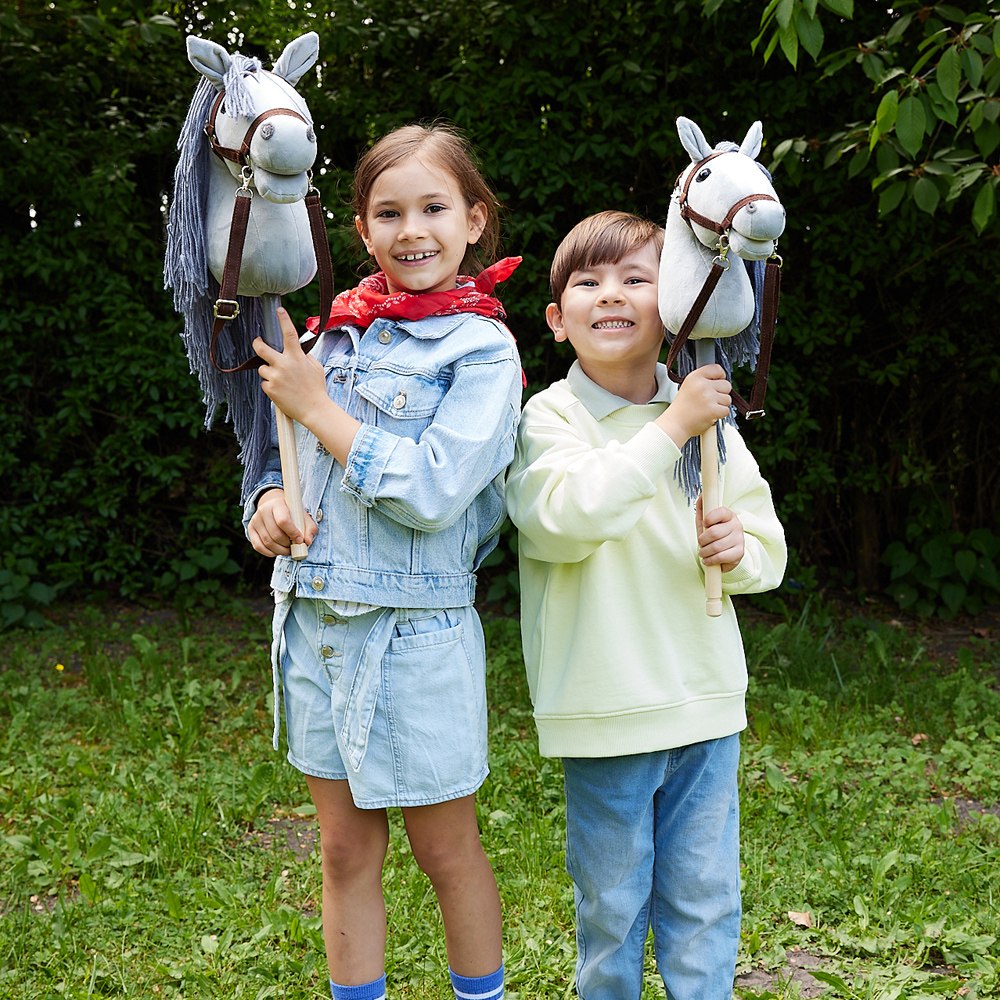 Hobby Horse arkliukas A4 ant lazdos | Hoppihorse pilkas | Priedai įtraukti