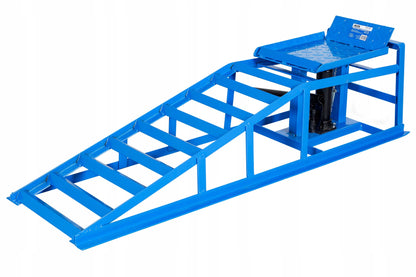Automobilinė užvažiavimo rampa su hidrauliniu keltuvu, 1 vnt., 2000 kg