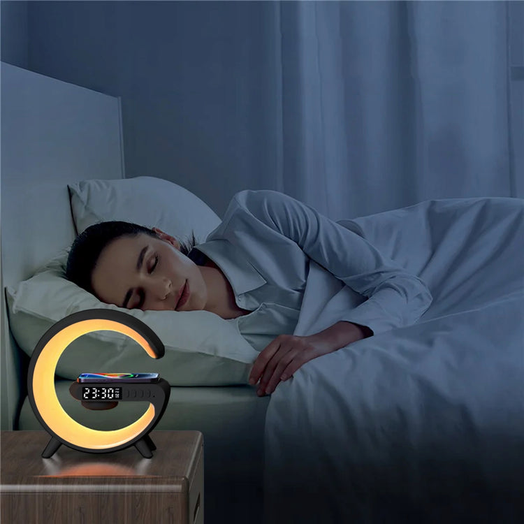 RGB lempa su Qi įkrovikliu ir Bluetooth kolonėle