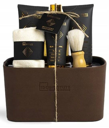 Prabangi vyriška vonios ir skutimosi dovana – kosmetikos rinkinys dovanų krepšelyje