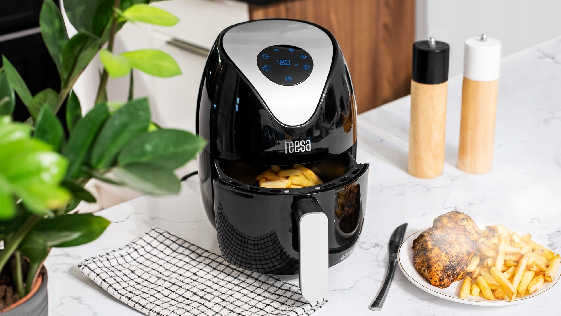 Karšto oro gruzdintuvė Teesa Digital Air Fryer 1.8L
